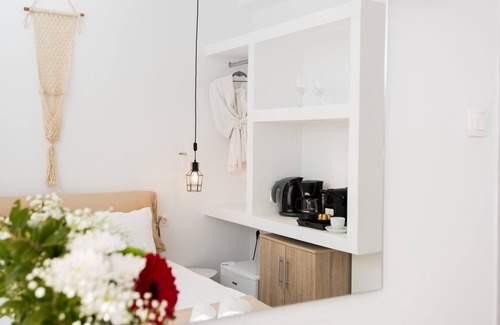 Little Venice House | Myconian Elite Little Venice Grand Suite