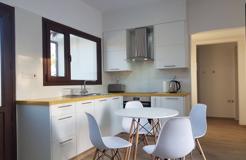 Zanakia House | MyHome in Souni -Zanakia