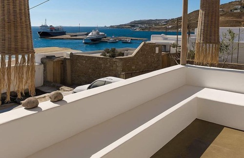 Tourlos Condo | Mykonos Blue Nest - Sea View Escape