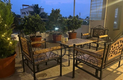 Kolhapur Villa | Myra's house
