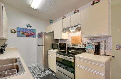 Surfside Beach Apartment | Myrtle Beach Condo 2 Mi to Surfside Beach!