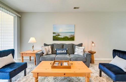 Red Hill Apartment | Myrtle Beach Golf Retreat with Pool Access!
