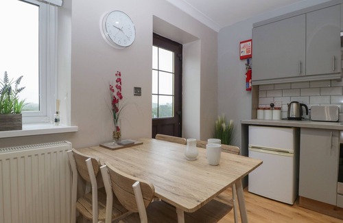Nantgarw Cottage | MYRTLE COTTAGE, family friendly, with a garden in St Brides-Super-Ely