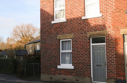 Garstang Cottage | MYRTLE COTTAGE, with a garden in Garstang