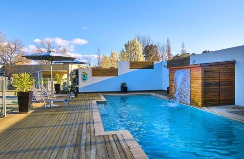 High Country Hotel | Myrtleford Motel on Alpine