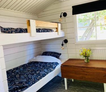 Rockneby House | Mysig stuga på landet nära havet och Kalmar stad