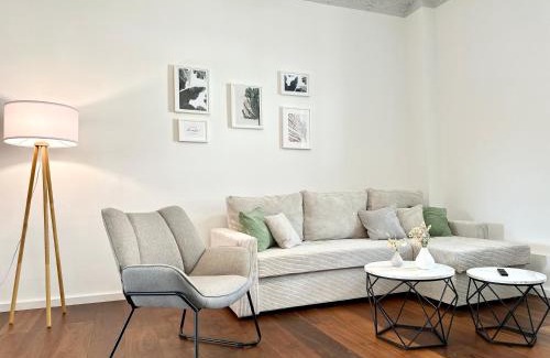 Heidelberg Apartment | MyStay: Zentral I Design I Prime I Gäste WC
