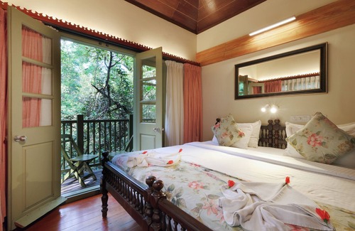 Elappara Hotel | Mystic Mayapott Thekkady