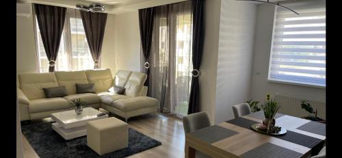 Vizafogo Apartment | N.Cristian Apartment