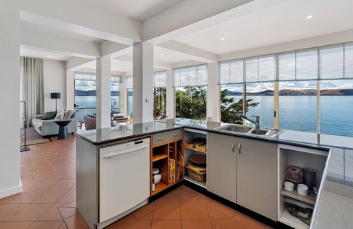 Sandy Bay House | n'Hakari' is a light filled, waterfront, spacious and serene home.nnnnn