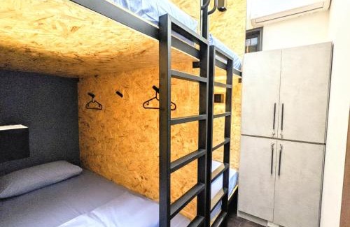 Gushan District Hostel | N JOY TAKAO