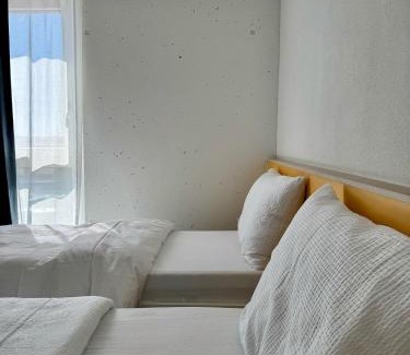 Kerzers Hotel | N's Hotel - Self-Check-in Hotel