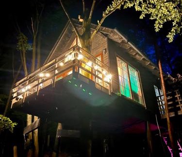 Kazimierz Dolny Apartment | Na Skraju Lasu Domek na Drzewie & Glamping
