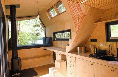 Salem House | Nachhaltig Übernachten im Green Tiny House Pioneer am Salemer See
