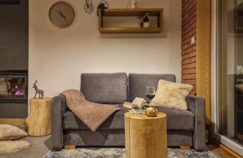 Czorsztyn Villa | Nad Zalew dom z jacuzzi, sauną i basenem letnim, stok narciarski i jezioro w pobliżu