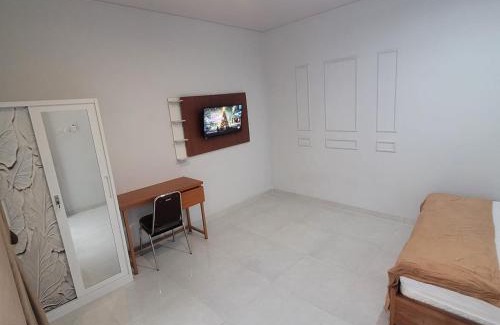 Laweyan Hotel | Nadamax House Syariah
