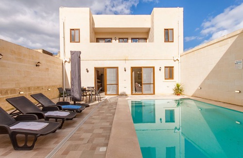 Nadur House | Nadurija, So Nice Gozitan Villa + Pool, Nadur Gozo, Malta