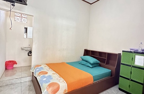 Kalipuro House | Nadyah Syariah Homestay