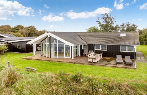 Ronbjerg House | "Næwe" - 10m to the inlet by Interhome