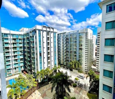 Pasay Apartment | NAIA T3 Two Palmtree Villas 3-5mins away from Resorts World Casino Manila