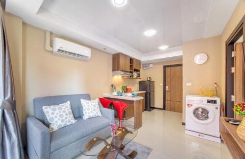 Nai Harn Apartment | Naiharn Beach 1BR квартира S608 by IBG Property