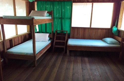 Leticia Hotel | Naineku lodge