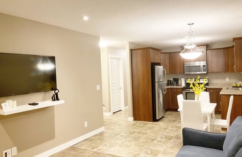 Regina House | NairaVilla: upscale accommodation for families and groups