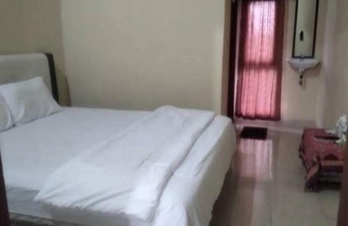 Kecamatan Praya Barat Daya House | Najwahomestay