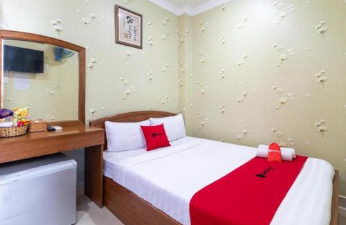 Phu Nhuan Apartment | Nam Bắc Hotel - 206 Phan Đăng Lưu, Q.Phú Nhuận - by Bay Luxury