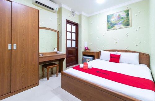 Phu Nhuan Apartment | Nam Bắc Hotel - 206 Phan Đăng Lưu, Q.Phú Nhuận - by Bay Luxury