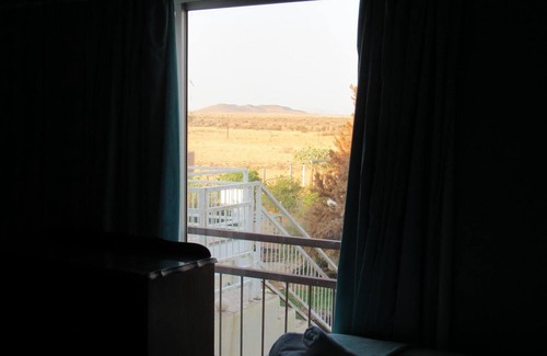 Grunau House | Namgate Guesthouse and Butchery