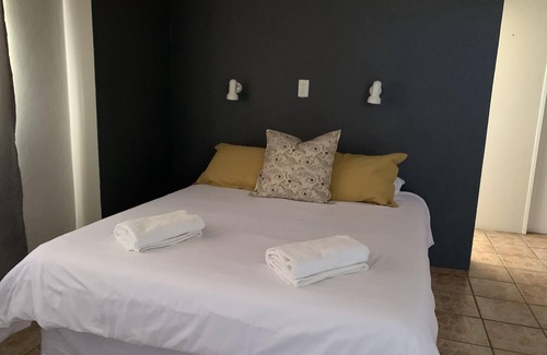 Grunau House | Namgate Guesthouse and Butchery