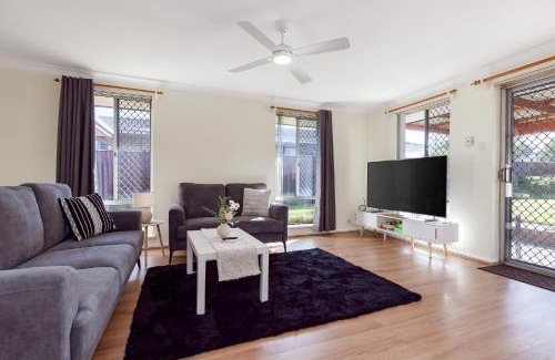 Bull Creek House | Nanas House By Swan Bnb Management