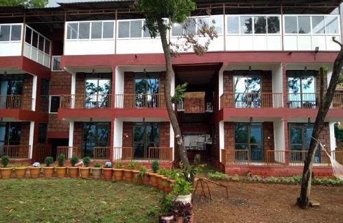 Medha Resort | NANDANVAN TENT & RESORT TAPOLA