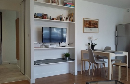 Nantes Sud Apartment | Nant'Sud Loire -NANTES -57m² new-2 bedrooms + sofa -10mn Airport & 12mn center