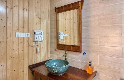Nanxun Qu House | Nanxun Luohua Old House Inn