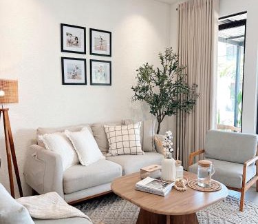 West Bandung House | Naomi Home Villa Bandung near Wahoo & Whoosh
