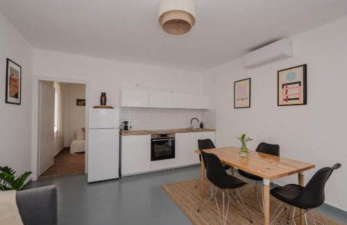 Pusztavacs Apartment | Napbogár Vendégház