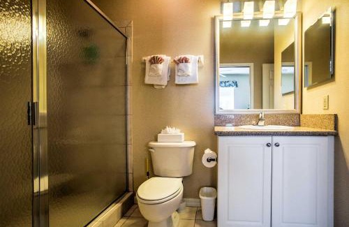 Naples Apartment | Naples Condo with Golf View and Resort-Style Amenities
