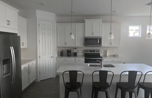 Naples House | Naples Paradise. IMMACULATE Home - Built in 2021. SPECTACULAR!