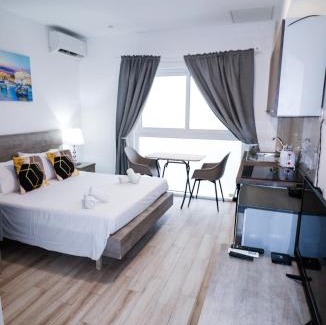 Paceville House | Napoli Suites Studios Aparthotel