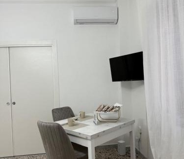 Fuorigrotta House | NapoliLiving