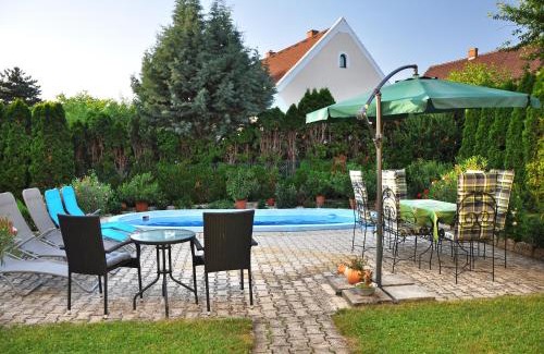 Tihany Apartment | Napsugár Vendégház