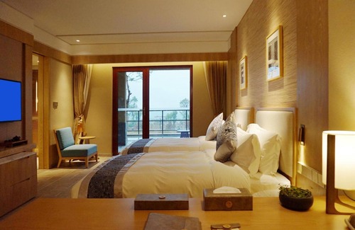 Hechi Hotel | Narada Resort & Spa Cifu Lake Guangxi