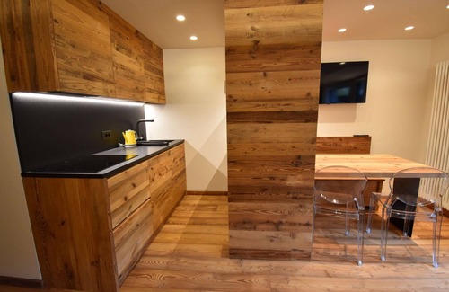 Palu Apartment | Nardis WOOD 133 New Studio