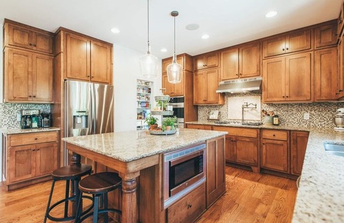 Joelton House | Nashville Country Estate: 10 Acres, Pool, Theater