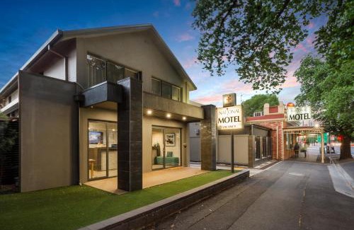 Bendigo Hotel | National Hotel Complex Bendigo