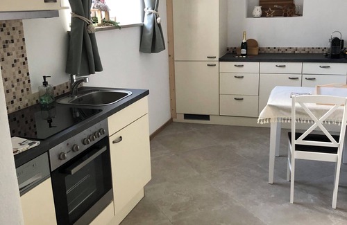 Maria Anzbach Apartment | Natural idyll in the Vienna Woods with excellent connections to Vienna, St. Pölten & Tulln