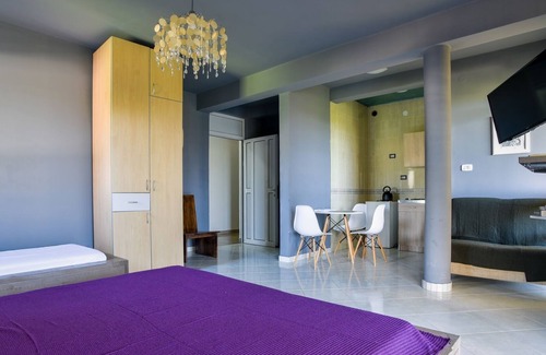 Zeljeznica Apartment | Nature and Sea View Studio Flat w Balcony in Bar