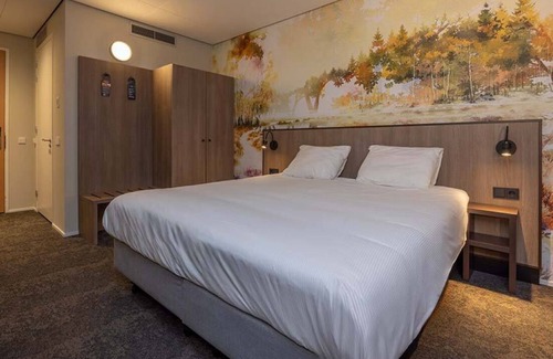 Krachtighuizen Hotel | Nature Escape | Quiet Hotel Rooms Near Forest and Wildlife - 3 Units